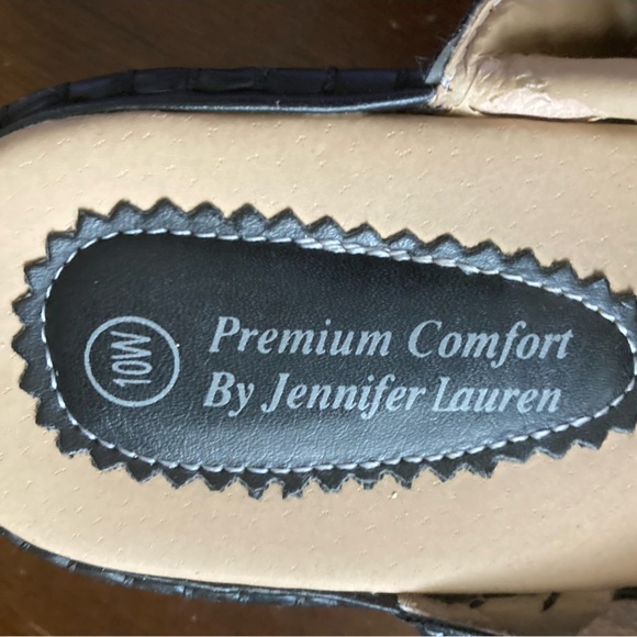 Ladies Size 10 W Premium Comfort by Jennifer Lauren Strappy Sandals Pumps - Picture 4 of 12